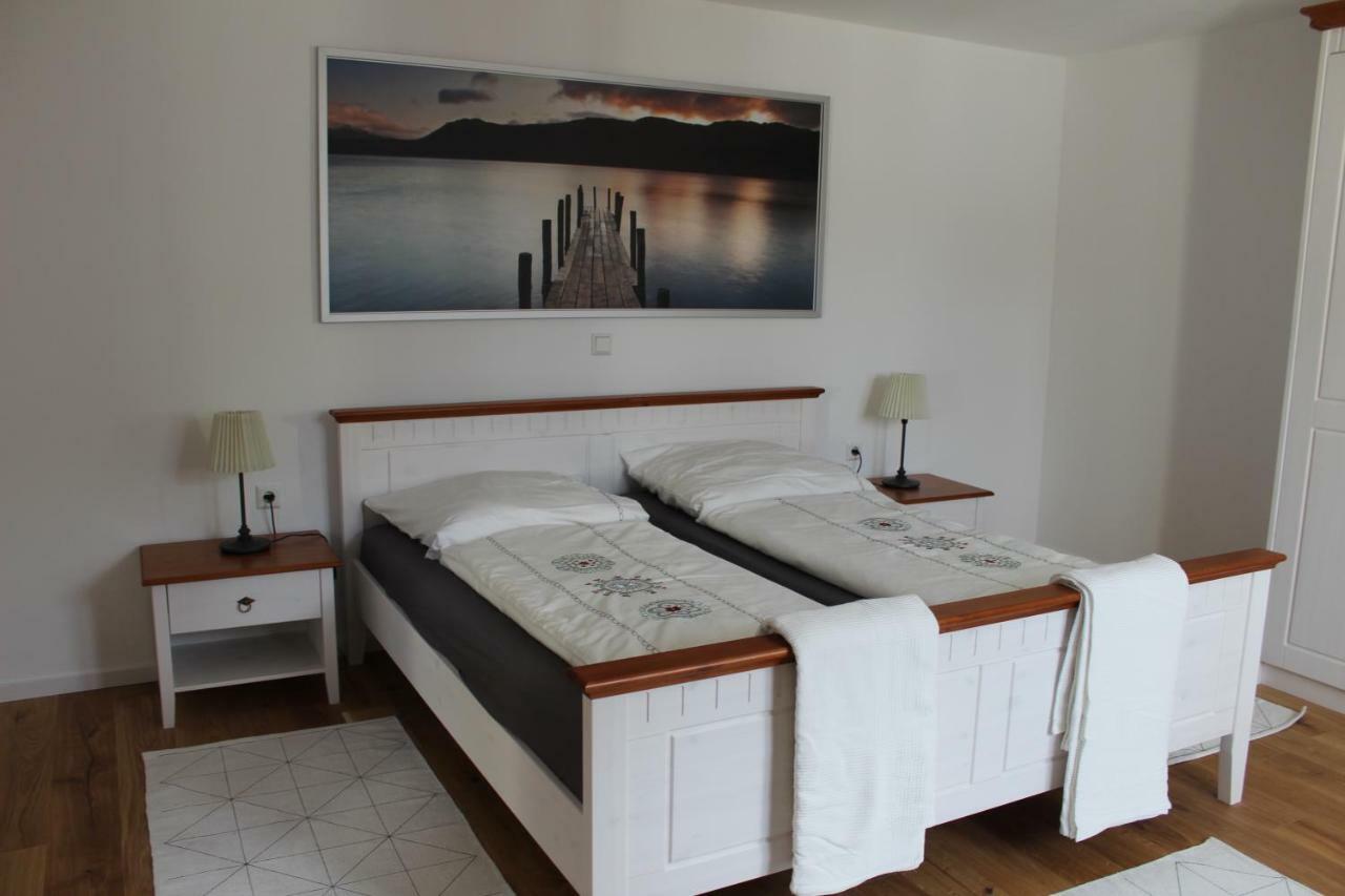 Ferienwohnung In Herrlicher Lage Bad Urach Eksteriør billede